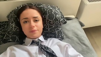 Vr Video Of Taboo Encounter With Step Sister