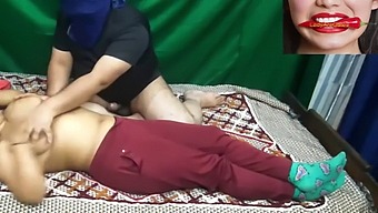 Riktig Massage Och Samlag På Ett Indiskt Spa